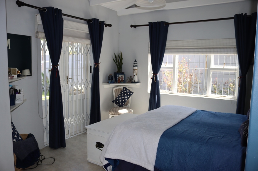 3 Bedroom Property for Sale in Kleinmond Western Cape